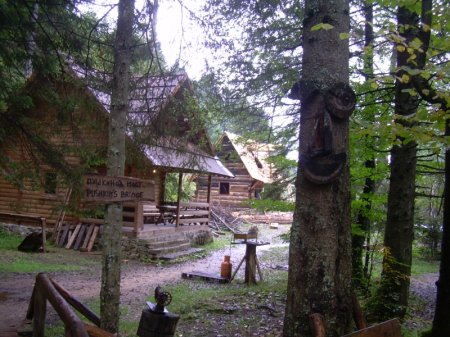 uklopljen u ambijent